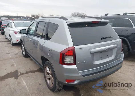 2015 Jeep Compass Sport из США, поврежденный, VIN 1C4NJDBB2FD357822